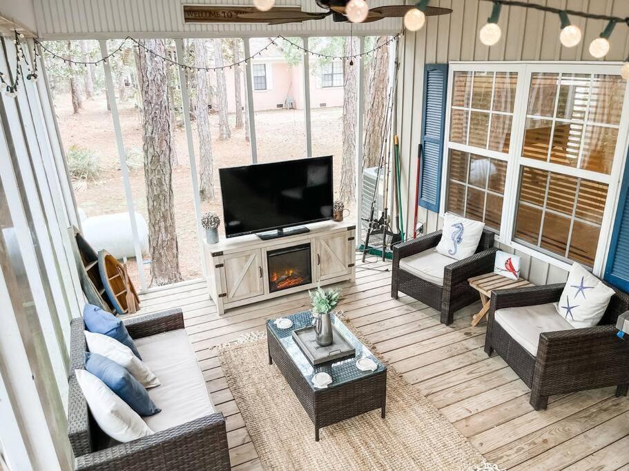 Pet Friendly Tranquil Cottage With Fire-Pit And Seasonal Hot Tub Sept-March Minutes To Beaches Dauphin Island Zewnętrze zdjęcie