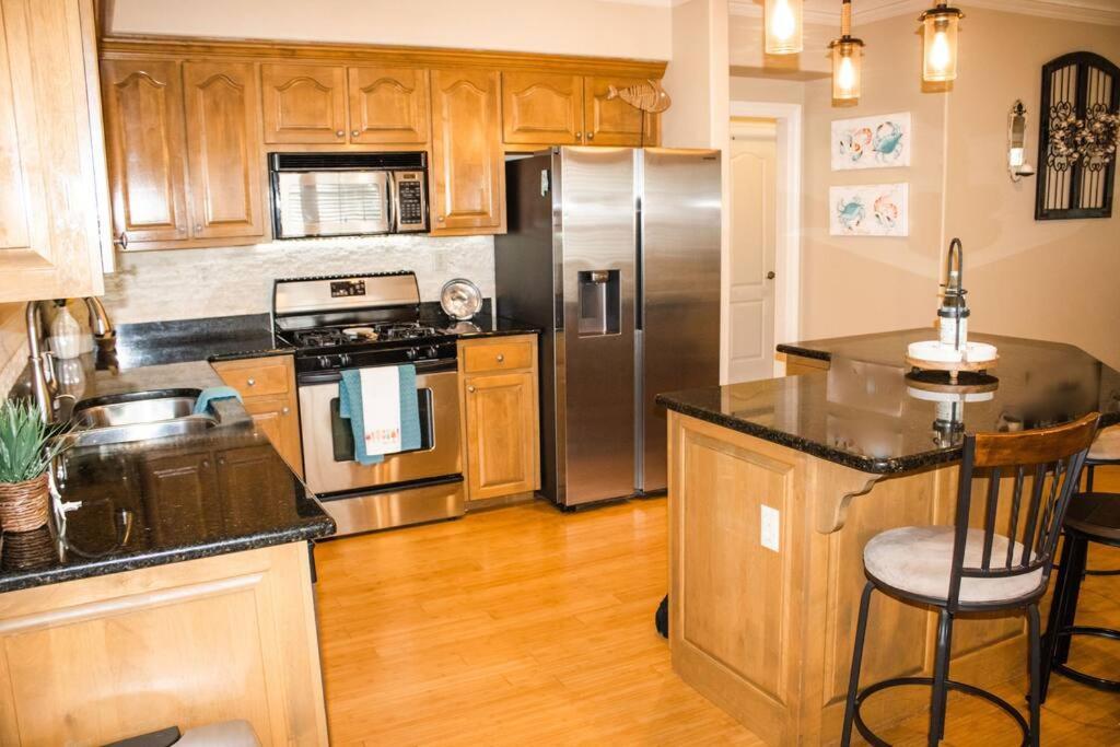 Pet Friendly Tranquil Cottage With Fire-Pit And Seasonal Hot Tub Sept-March Minutes To Beaches Dauphin Island Zewnętrze zdjęcie